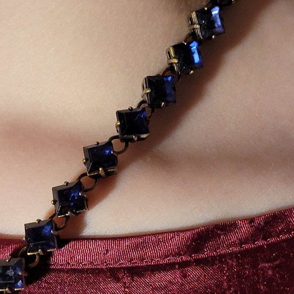 Fossil brand necklace - Picture 2 of 4